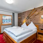 Guest house - Alpenstern 4*