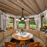 - Alpenstern Guest house Schoenau am Koenigsee