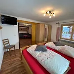 - Alpenstern Guest house Schoenau am Koenigsee