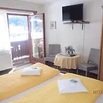 - Alpenstern Guest house 4*