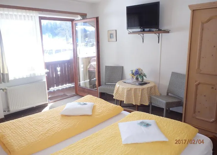 - Alpenstern Affittacamere 4*
